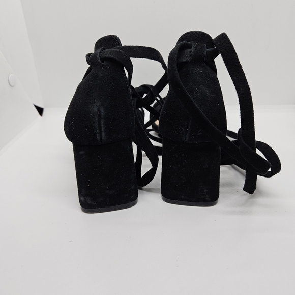 BCBGENERATION Debby Suede Block-Heel Sandals black size 6.5 - Picture 3 of 10